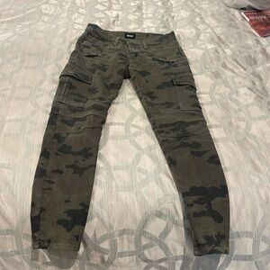 Hudson, cargo camouflage jeans. Size 26. Excellent condition & stretchy!